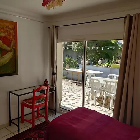 Rez De Jardin à 100 M De La * La Seyne-sur-Mer